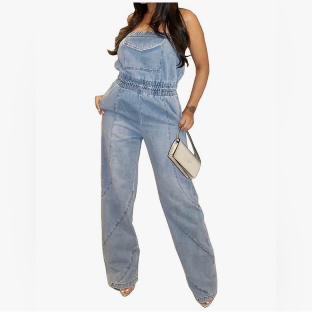 🦋Blue Denim Strapless Jumpsuit - Size Medium